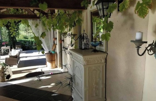 Sorges-et-Ligueux-en-Perigord Maison | Gîtes & Maison de vacances (5 C )
