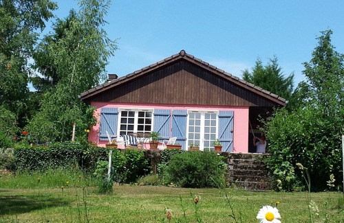 Ternuay-Melay-et-Saint-Hilaire Maison | Haus am See, dans un quartier calme dans un grand parc. Animaux acceptés.