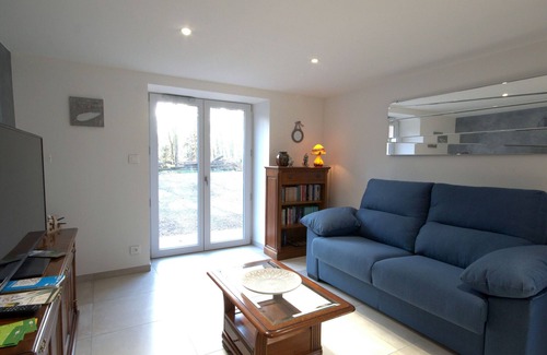 Ternuay-Melay-et-Saint-Hilaire Cottage | Gîte en forêt avec étang privé, 1 chambre, 2 à 4 pers.
