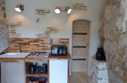 Tour-de-Faure Maison | Belle maison quercynoise indépendante face à la plage de Saint Cirq Lapopie