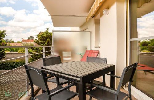 Pont Rousseau Appartement | FRANCIS LE CARVAL - REZE - balcon - parking