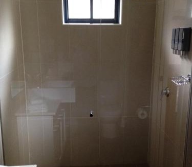 Singleton Hôtel | Francis Phillip Motor Inn and The Lodge