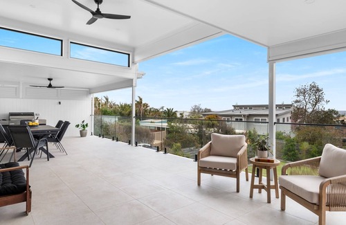 Berrara Maison | Frank and Coco's in Berrara