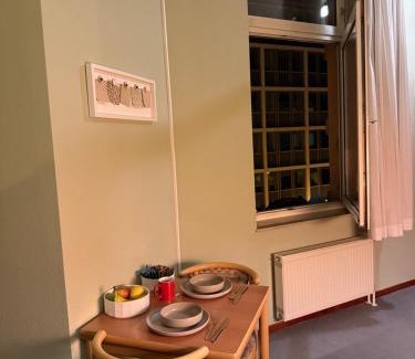 Bahnhofsviertel Appartement | Frankfurt Central Apartment Neorenaissance