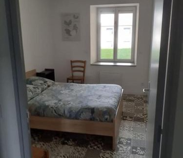 Frasne Appartement | Frasne logement entier. Gîte les Brimbelles