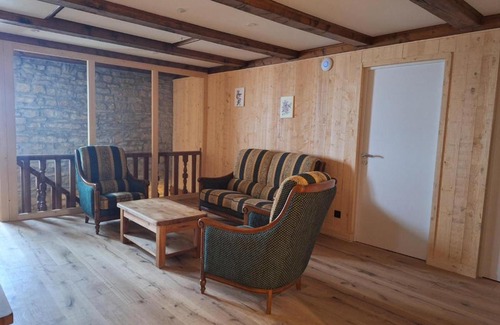 Chateau-Chalon Lit Et Petit-Déjeuner | FraTern'Elle - Taverne & Chambres d'Hôtes
