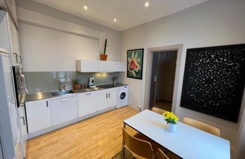 Fredrikstad Appartement | Fredrikstad Cicignon, peaceful but central with garden, parking and long stay facilities