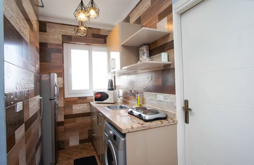 Al-Manshiyah Appartement | Apt de luxe dans le centre-ville d'Alexandrie, vue sur la mer, boutiques et restaurants tout autour