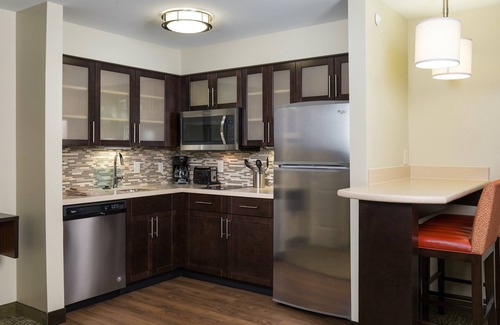 Polaris Appartement | Mobility Accessible Suite Près de l'Ohio State University | Petit-déjeuner quotidien gratuit