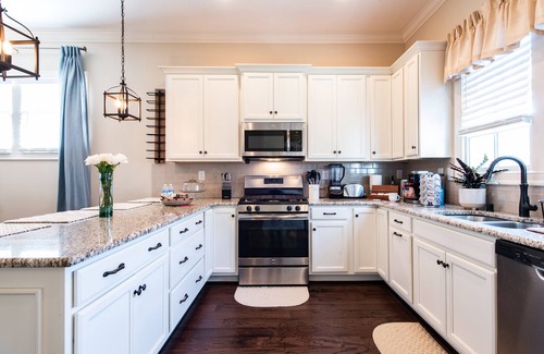 Prospect Maison | ❤️Stay at Peppermint Cottage in Norton Commons - Walk to shop, eat & play!
