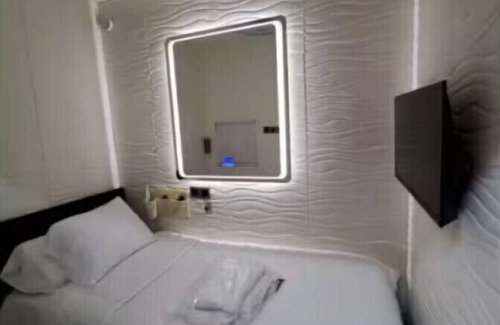 South Loop Hôtel | Free Coffee & Private Room - Traveler's Favorite!