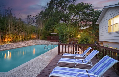 Shearer Hills - Ridgeview Villa | ~Bamboo Oasis Relaxing Hot Tub Family Time~ Get to Anywhere in SA in 20 mins!