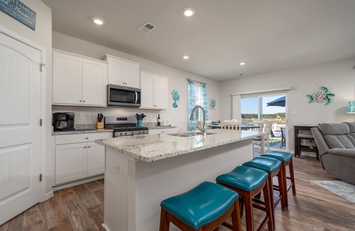 Millville Maison | Free Linens & Cleaning - Calm Water Retreat