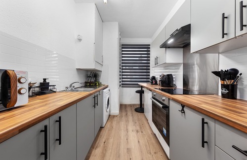 Seven Kings Appartement | FREE PARKING 1 charming BDR Flat centrally located ALL inclusive - Sleeps 3