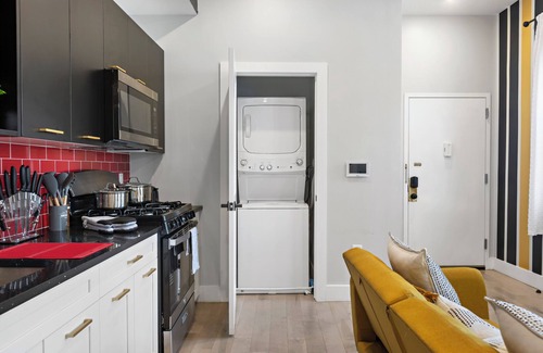 Ironbound District Appartement | Free Parking 3 Suites Near Downtown Newark