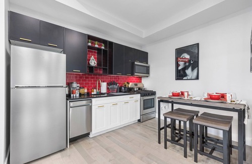 Ironbound District Appartement | Free Parking Modern Duplex-Central Location-close to Train+EWR