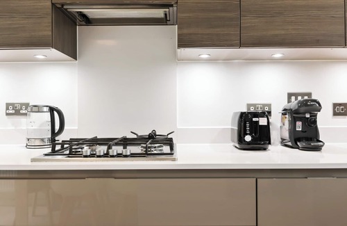 High Barnet Maison | *Free Parking* Sleeps 8 *Barnet* North London* With Large Garden
