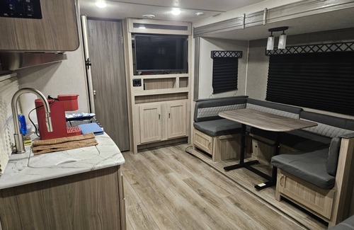 Cocoa Maison | Freedom Express RV - Modern, Reliable & Cozy