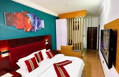 Porto-Novo Hôtel | Freedom Palace Hôtel