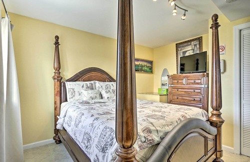 Freeport's Nautical Mile Maison | NEW! Freeport Guesthouse - Walk to Nautical Mile!