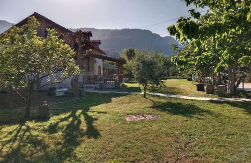 Cirali Maison | Freihstendes Steinhaus auf einen großen Garten