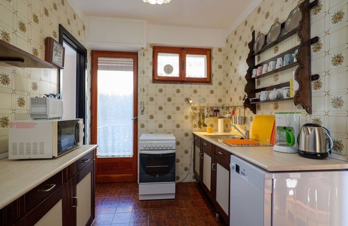 Comero Maison | Freistehendes 4½-zimmer-haus mit 3 Terrassen und Wundervoller Seesicht