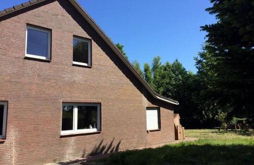 Neuharlingersiel Maison | Freistehendes Ferienhaus in Einer Ruhigen Sackgassenlage