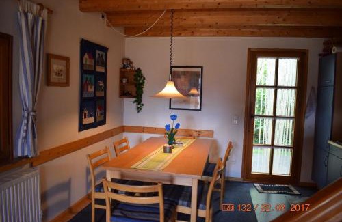 Heede Maison | Freistehendes Ferienhaus in Heede mit Terrasse, Garten und Grill