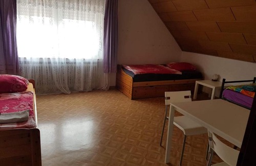 Asslar Maison | Freizimmer in Aßlar Klein-Altenstädten