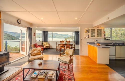 Christchurch District Maison | French Farm Retreat - Banks Peninsula Holiday Home