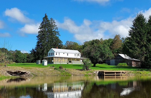 Fishs Eddy Maison | FRENCH WOODS FARMHOUSE | TimeOut NY's Pick in Hancock