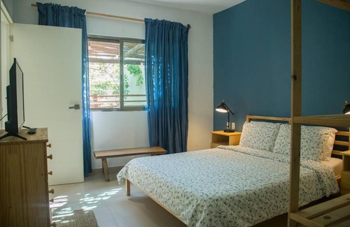 La Veleta Appartement | Fresh and Relax – 1BR Apt + Pool & Garden