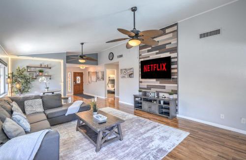 Green Valley North Maison | Fresh & Fun! Vegas 4BR w Heated Pool, Dog Friendly