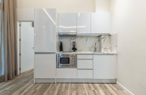 Centro Appartement | Fresh Velazquez Apartment A
