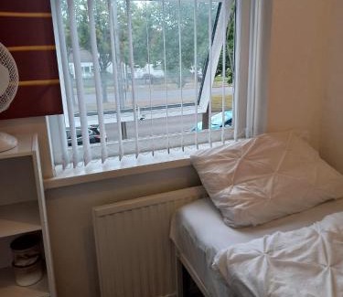 Birmingham Maison | Fresher Space Home Stay