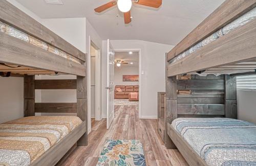 Burton Appartement | Freshly Remodeled Modern Country Home