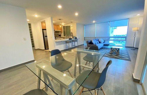 Huixquilucan Appartement | Freshly renovated apartment, walk distance from supermarkets and restaurants