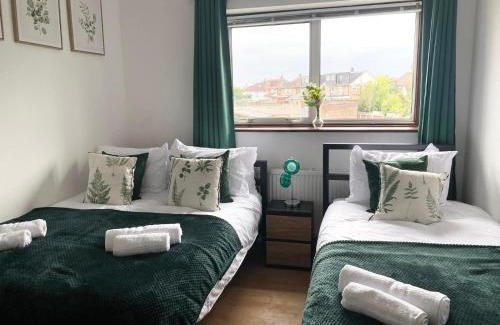 Chadwell Maison | Freshwell House in London by Smart Corporate Stays
