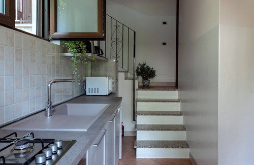 Vacciago Appartement | Frey House apt. 1, 2 and 3 at Lake Orta with pool and garden