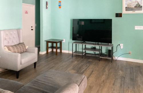 New Territories Maison | Frida's Hideaway