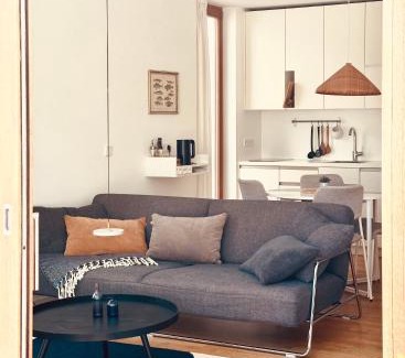 Warnemuende Appartement | "Friedrich und Franz" by FeWoZauber, 8 Pers, Zentral, 250m Strand, Tiefgarage, Design Architektur