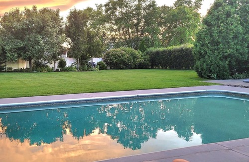 Calverton Maison | Friends & Family House between beach and the Wine Country