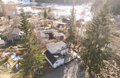 Surahammar Maison | Fritidshus på backstigen 3 i Surahammar