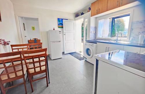 Johnsonville Appartement | from 128 for two bedrooms property in Wellington