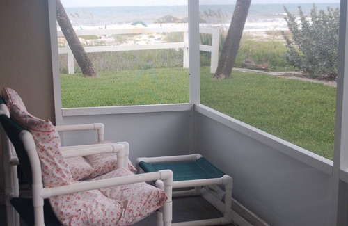 Crescent Beach Copropriété | DE 483 $ / WK, MEILLEUR PRIX OCEANFRONT, 10 marches à la plage,
