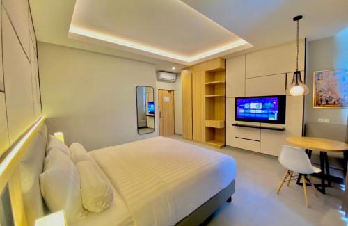 Tuban Sub-District Hôtel | Front One King Hotel Tuban