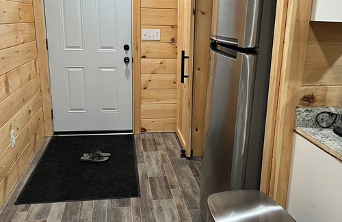 Lawrenceville Maison | Front porch sitting Tiny home