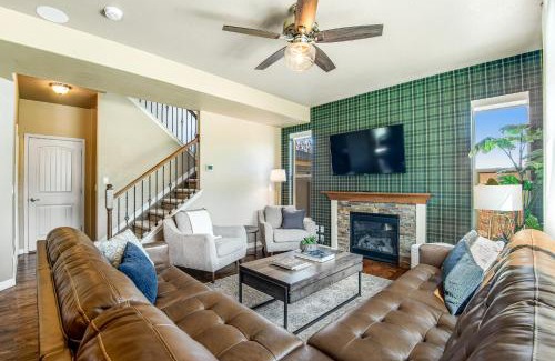 Flying Horse Maison | Front Range Wonder