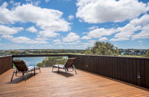 Torquay Maison | Front Row Golf & Lake Views Luxe Coastal Retreat