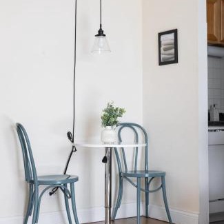 Ravenswood Appartement | FRONTDESK 1 BR Apt with City View in Ravenswood